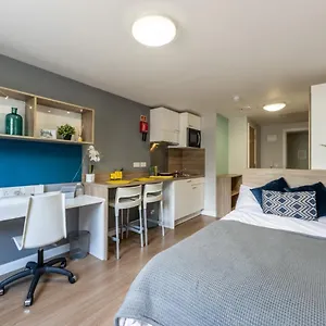 Hotel Joivy Affordable - Adults Only, Edinburgh